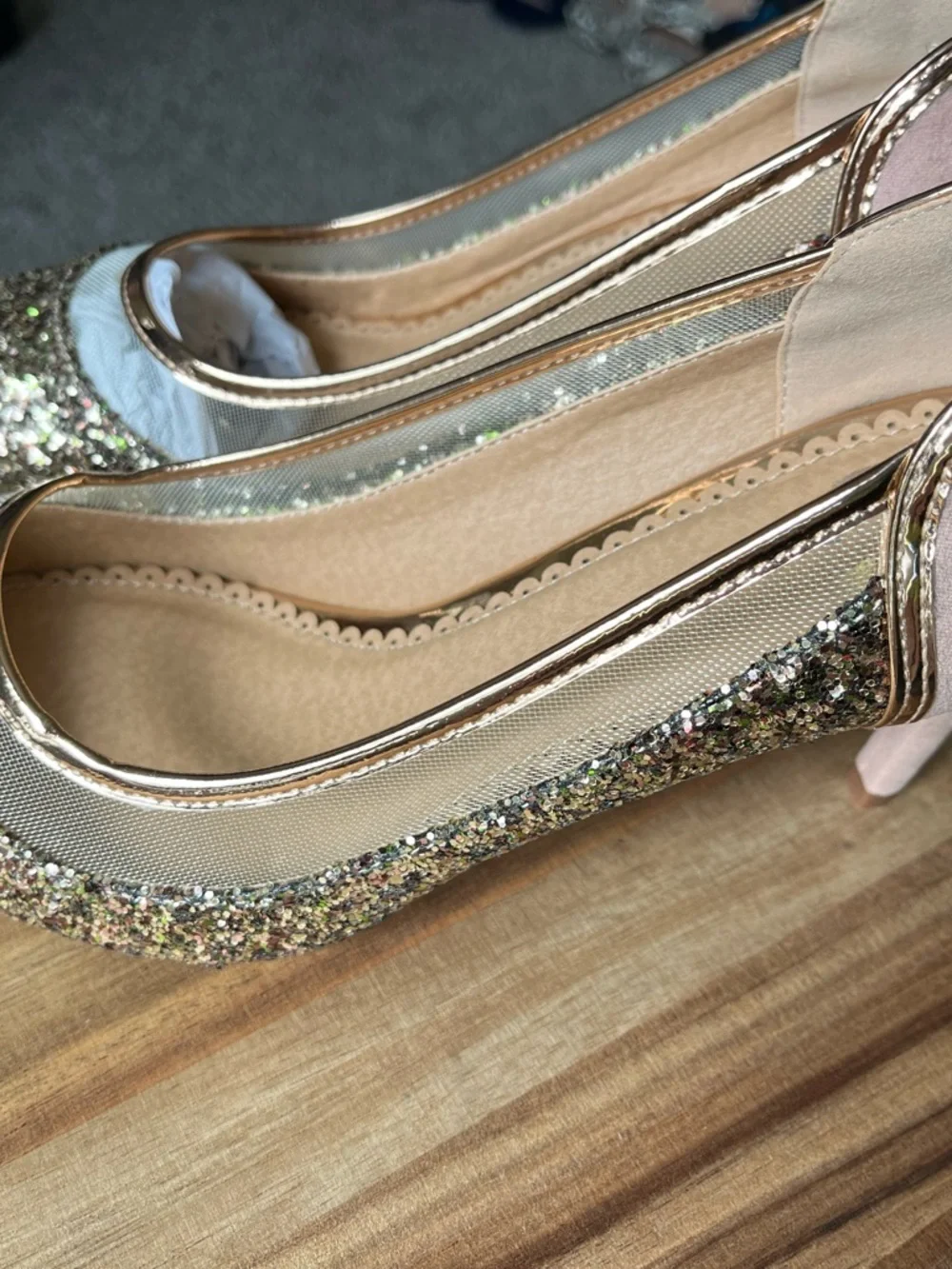 Journee Collection Pink and Gold Glitter Pointed Toe Flats - Picture 3 of 6